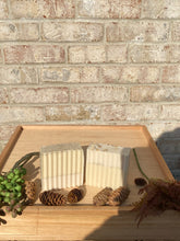 Load image into Gallery viewer, Honey and Oat Bar Soap

